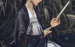 君住长江头,我住长江尾,日日思君不见君,共饮长江水是什么意思 我住长江头君住长江尾